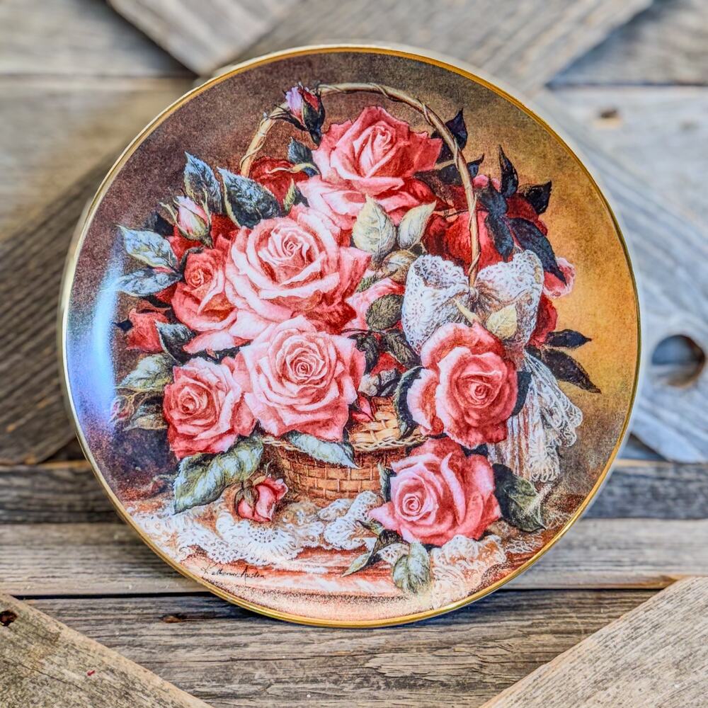 Vintage Franklin Mint Grace De’ Monaco Rose Plate, Limited Edition # R8794